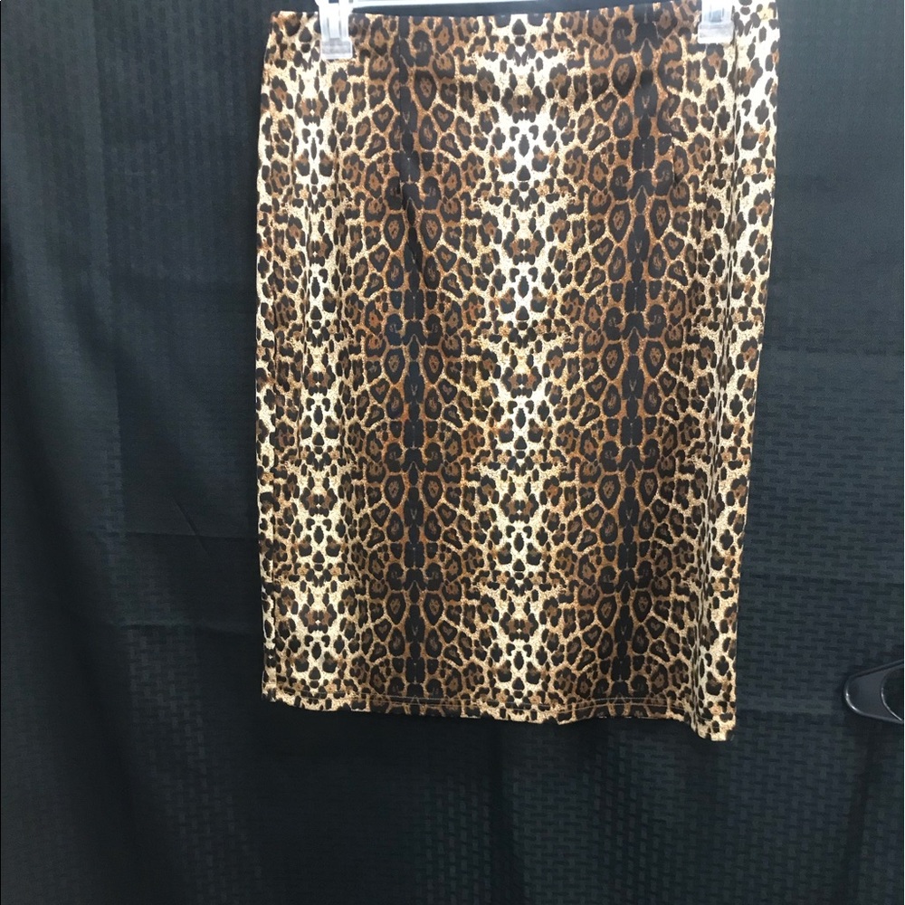 Leopard Print Aline Skirt With Split Size Xxl - image 3